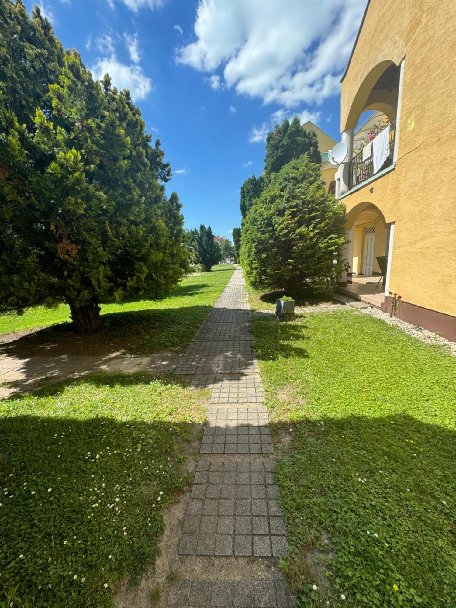 Blathy Apartman Siófok Exterior foto